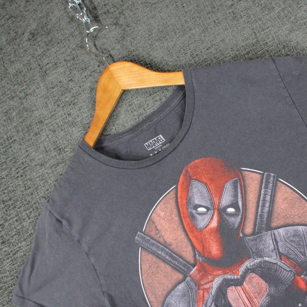 Marvel Deadpool Believe In Yourself Men's Graphic T-Shirt